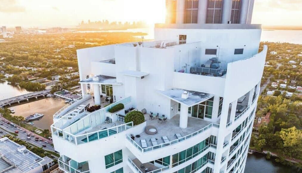 Photo of Outdoor in Mid Beach