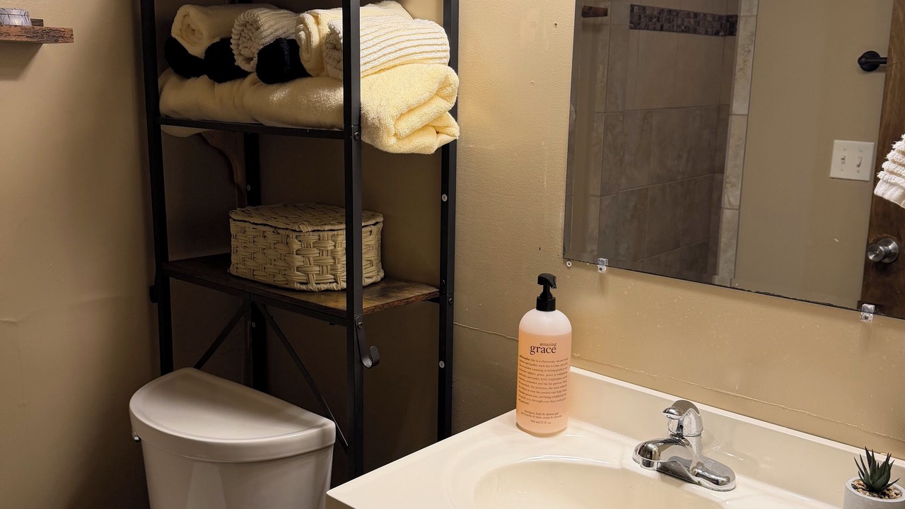 Photo of Bathroom in Grandview