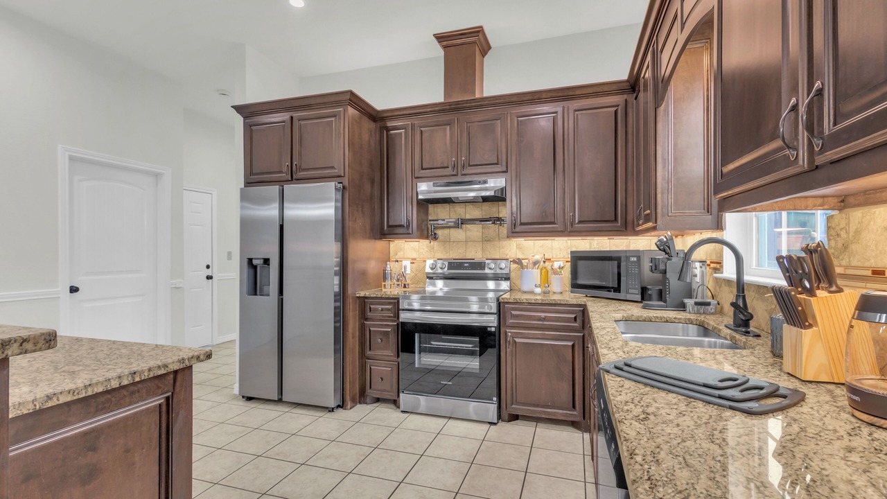 Photo of Kitchen in The Colony