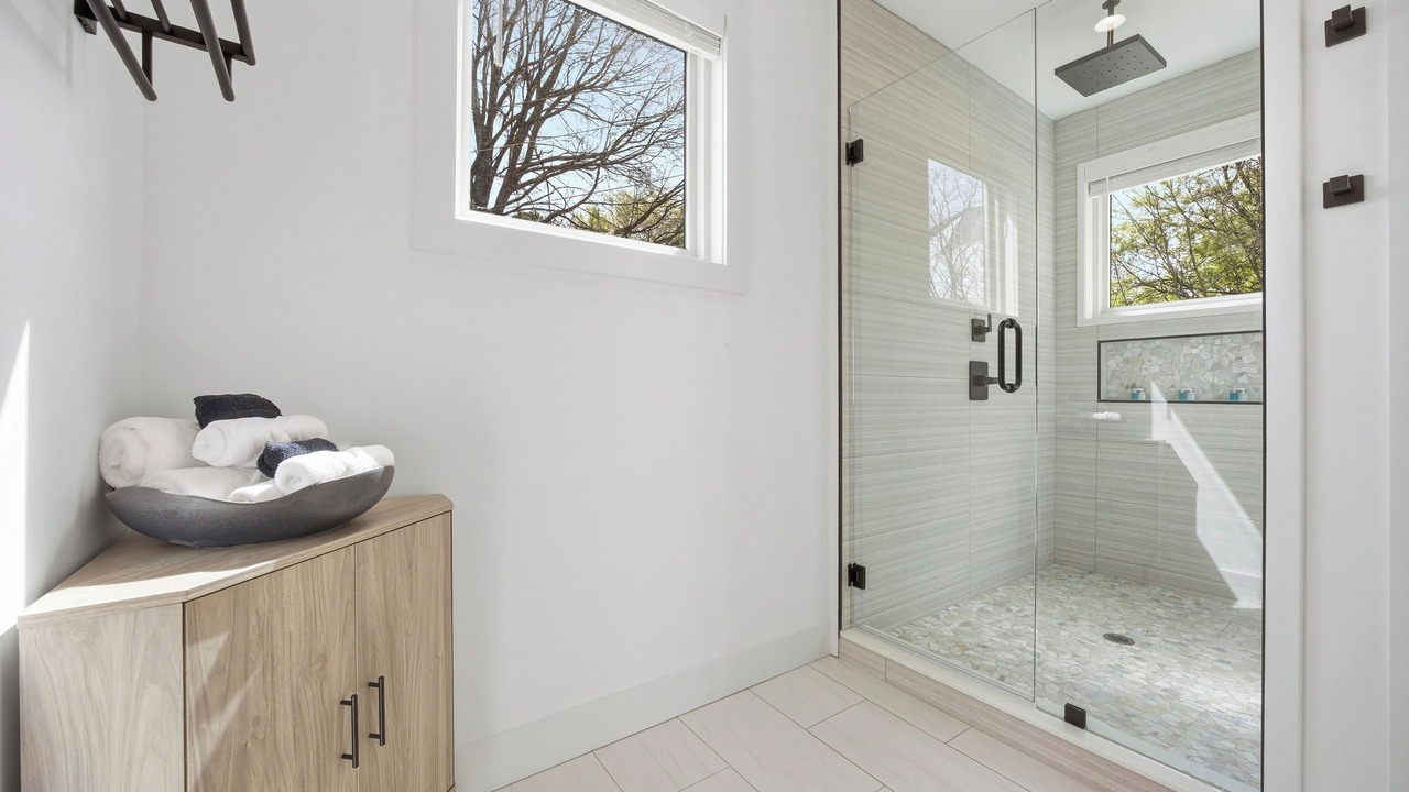 Photo of Bathroom in Castleberry Hill
