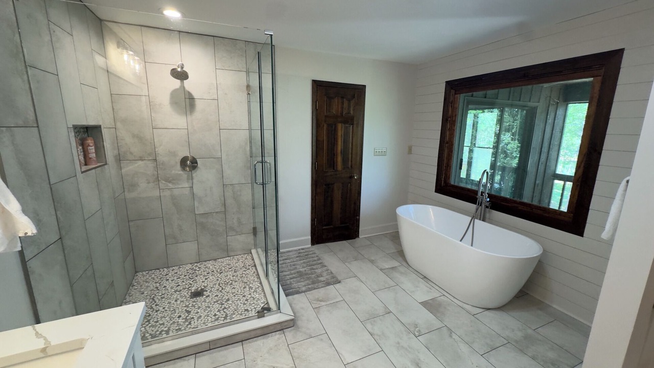 Photo of Bathroom in Dawsonville