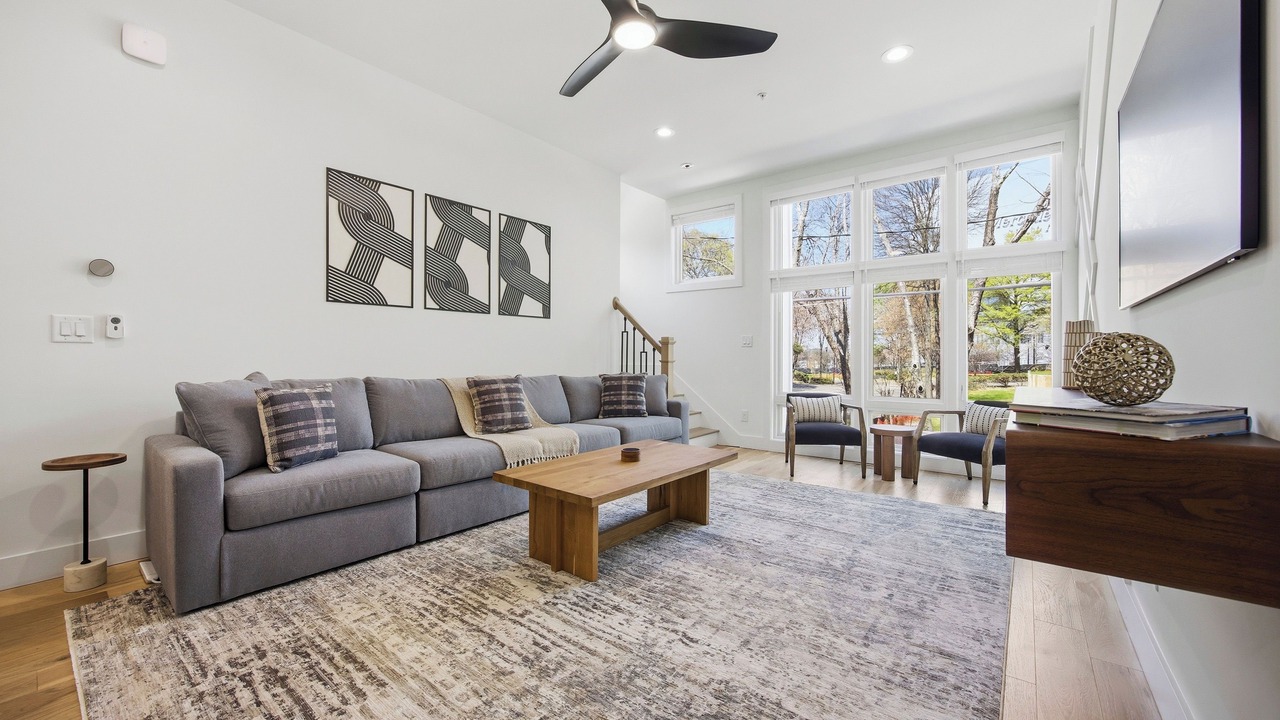 Photo of Livingroom in Castleberry Hill