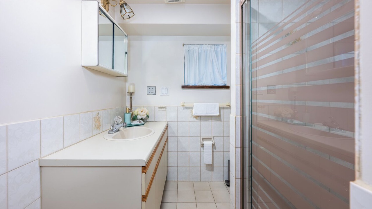 Photo of Bathroom in Grandview-Woodland