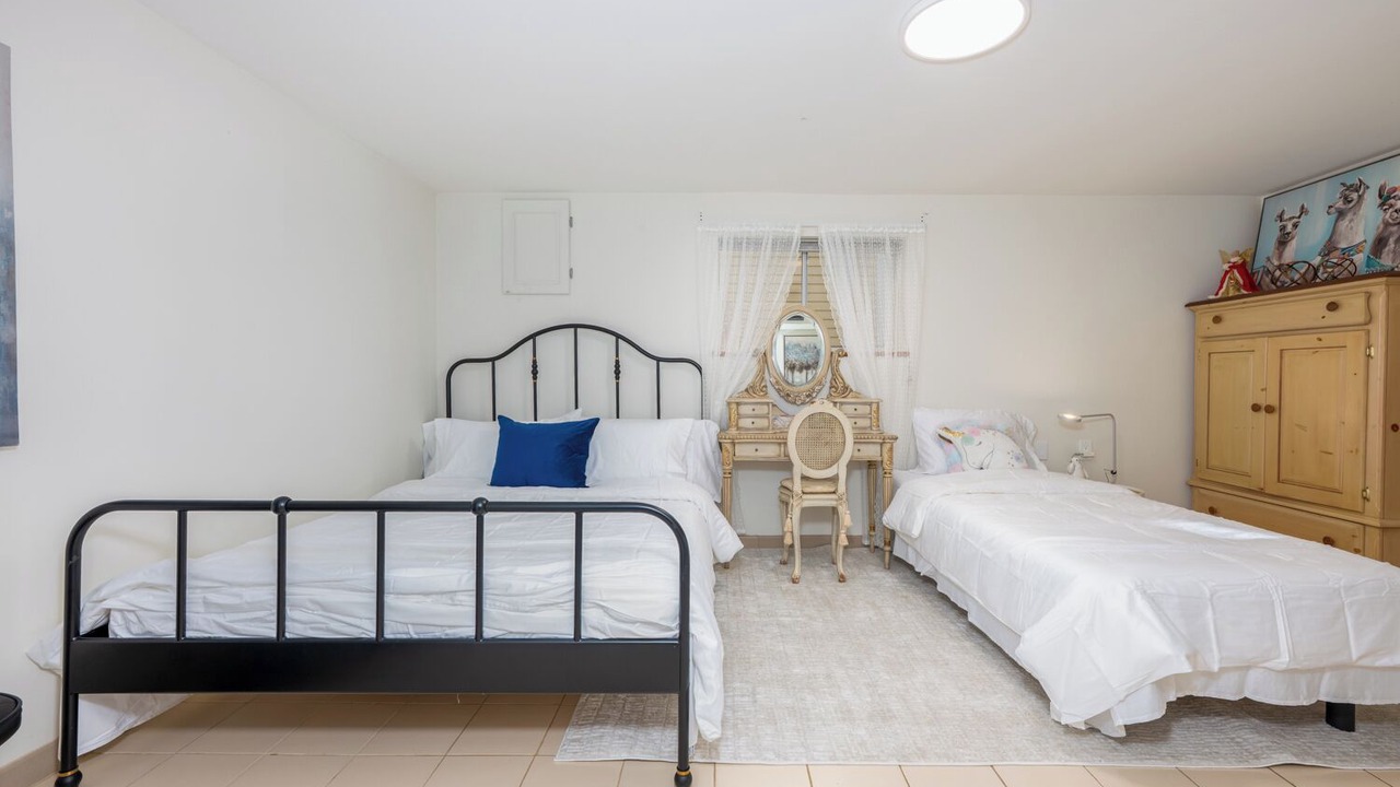 Photo of Bedroom in Grandview-Woodland