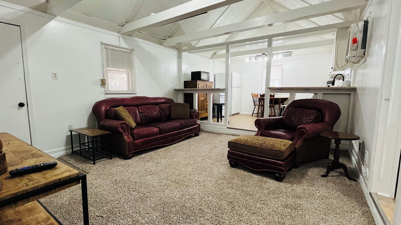 Photo of Livingroom in Jackson County