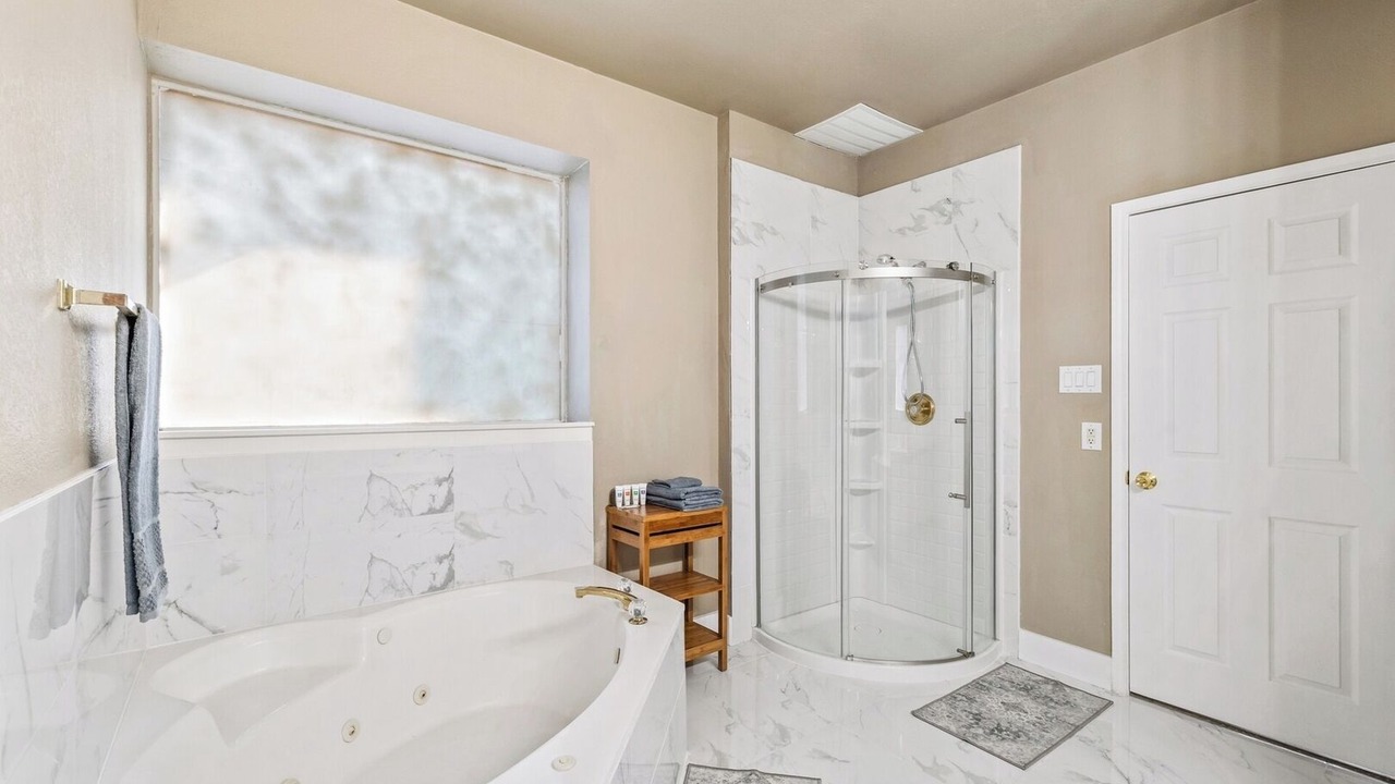 Photo of Bathroom in Northwest Carrollton