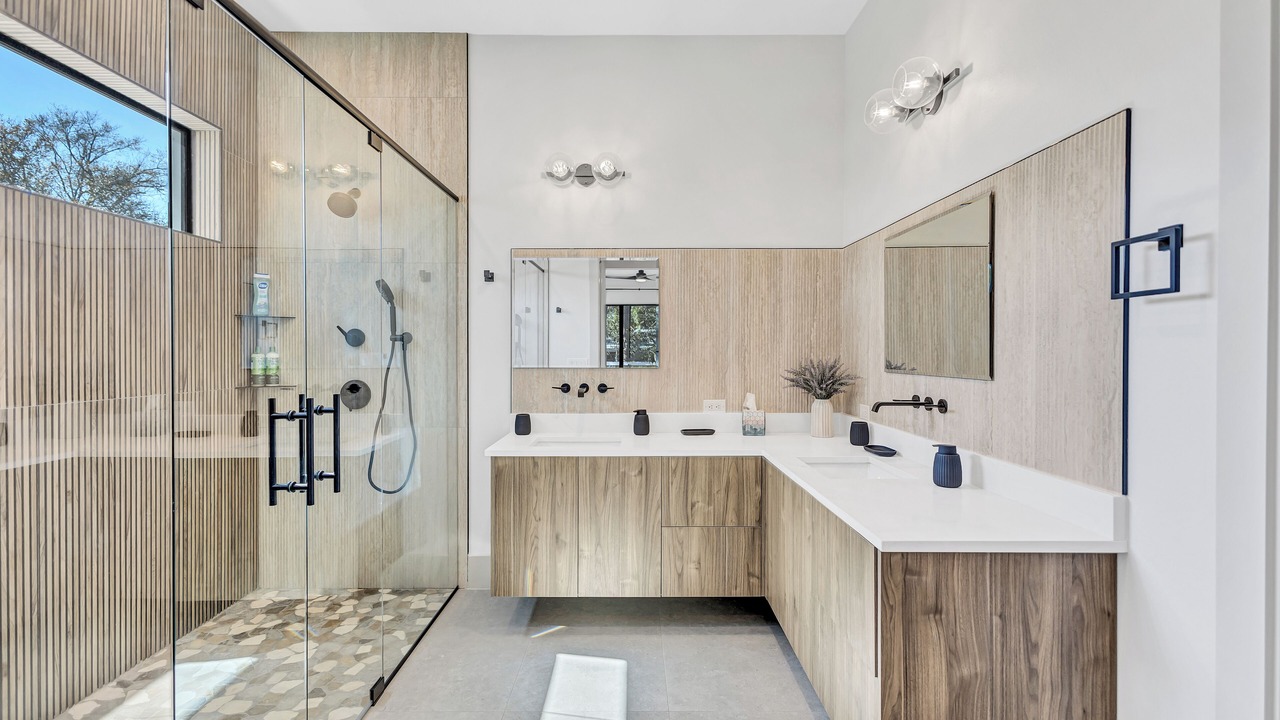 Photo of Bathroom in Downtown