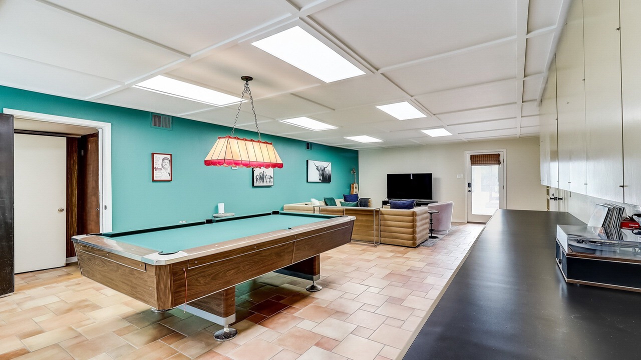 Photo of Bedroom in Oak Park - Northwood