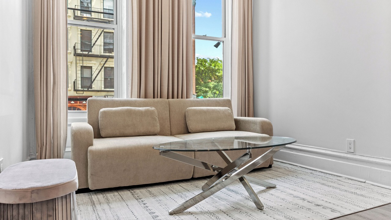 Photo of Livingroom in East Harlem