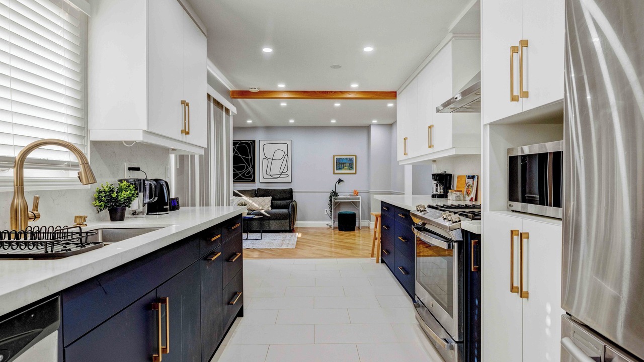 Photo of Kitchen in Oakville