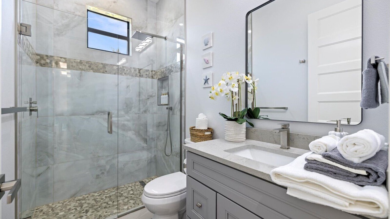 Photo of Bathroom in Laurel