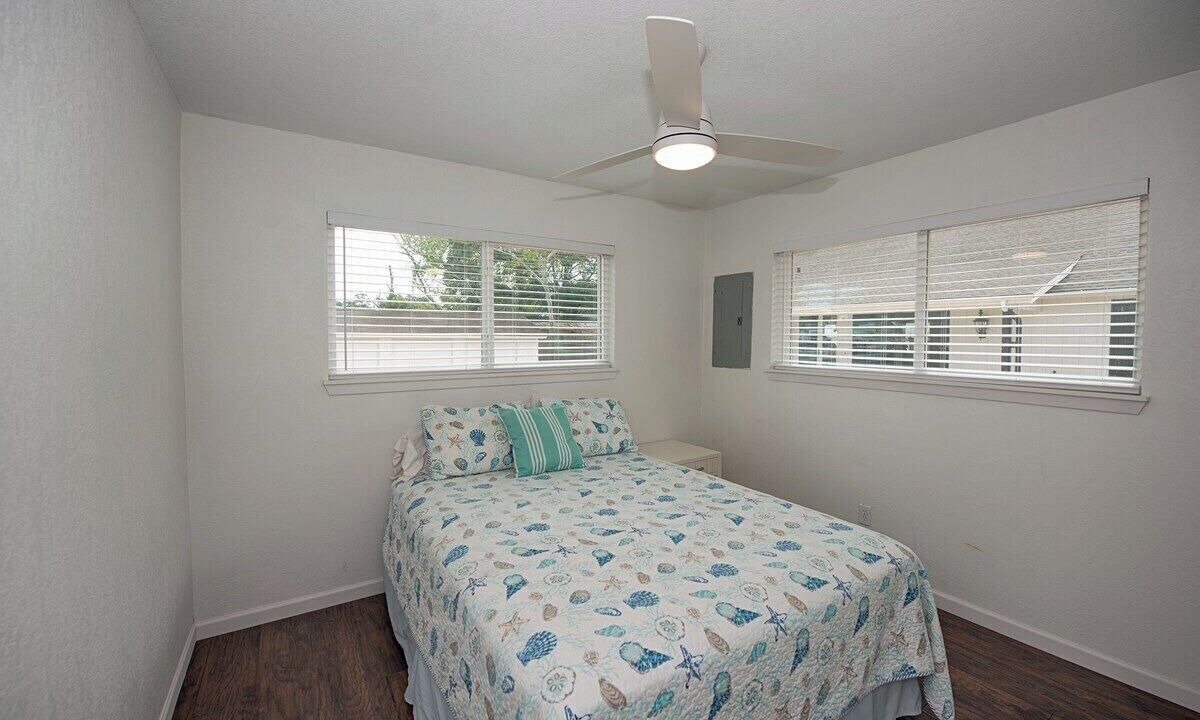 Photo of Bedroom in El Lago