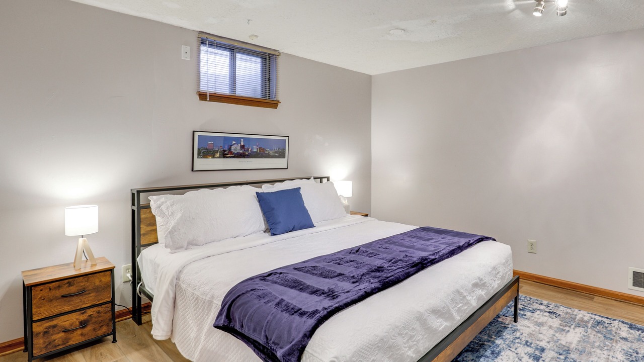 Photo of Bedroom in Blue Springs