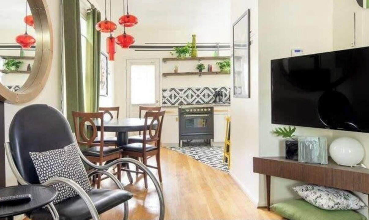 Photo of Livingroom in East Side
