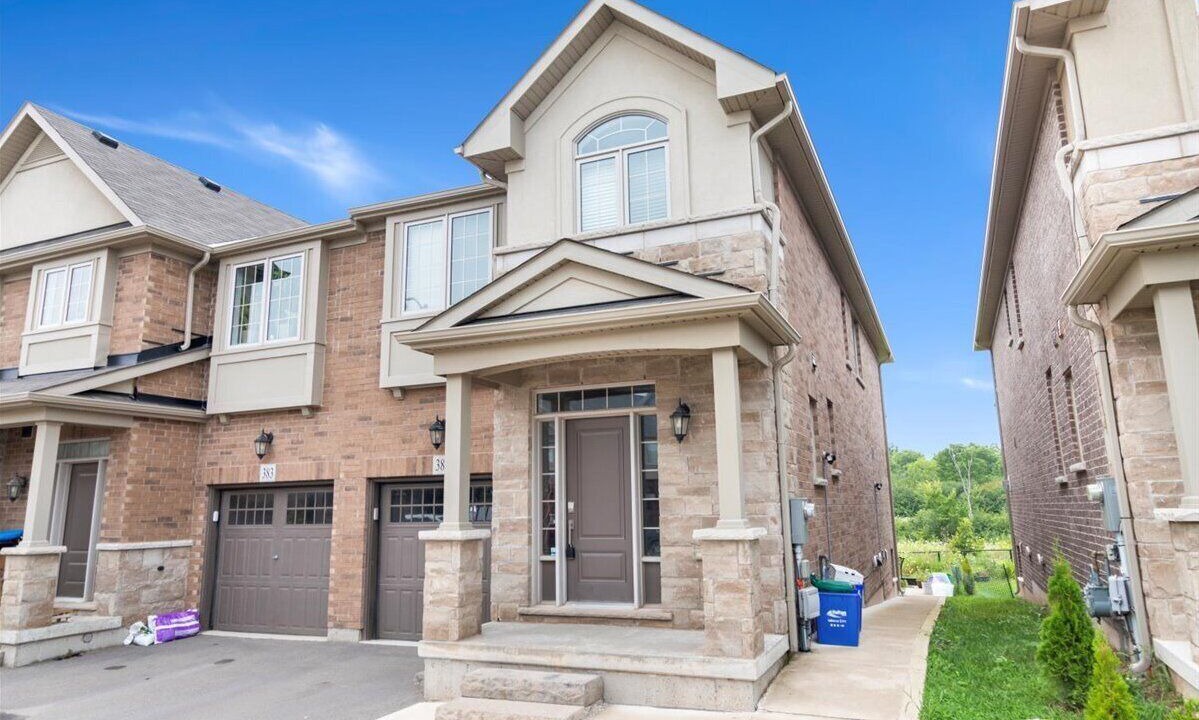 Photo of Outdoor in Oakville