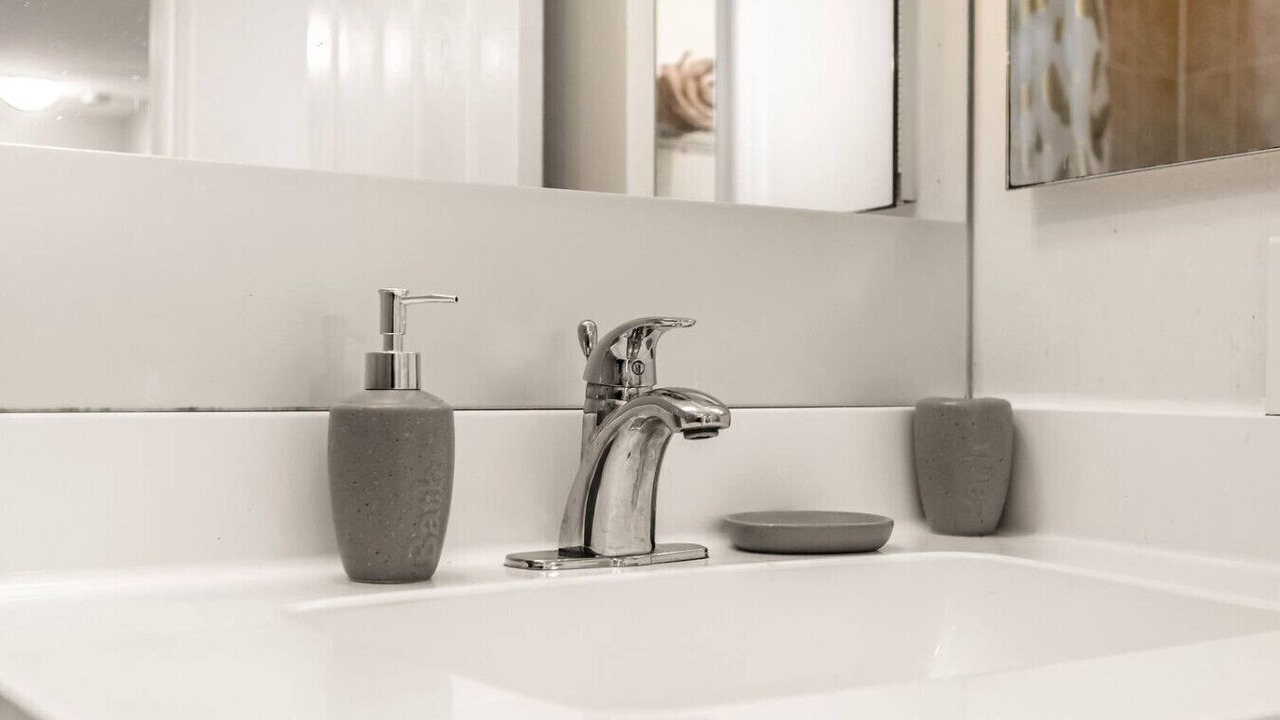 Photo of Bathroom in Downtown Mississauga