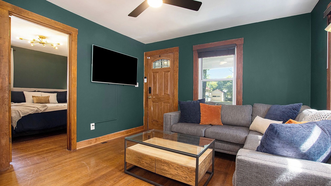 Photo of Livingroom in Rosedale
