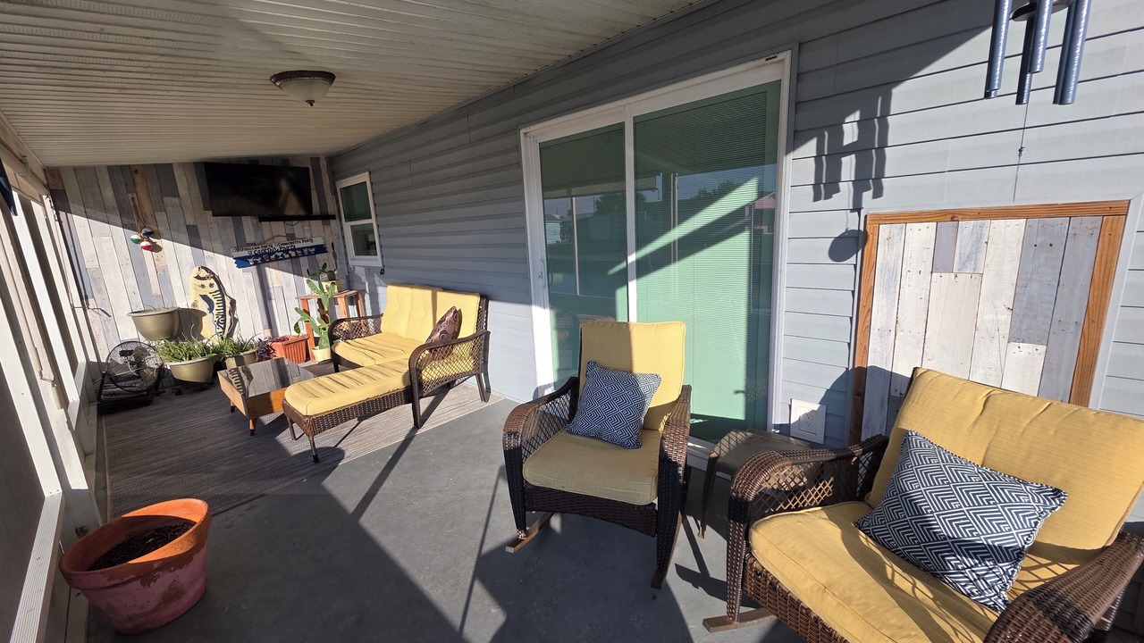 Photo of Patio Balcony in El Jobean
