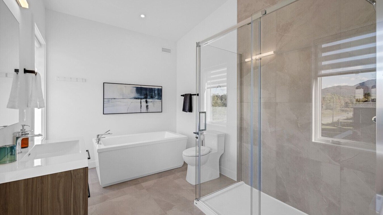 Photo of Bathroom in Magog