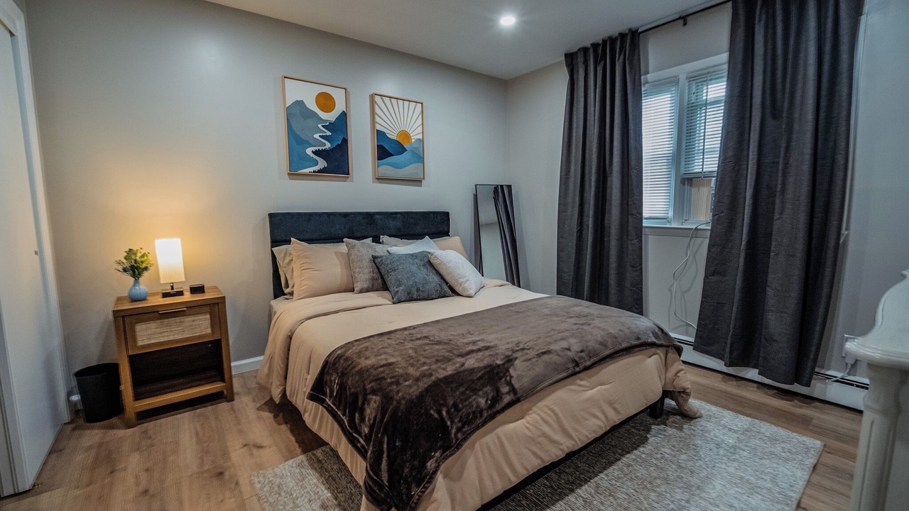 Photo of Bedroom in Saddle Brook