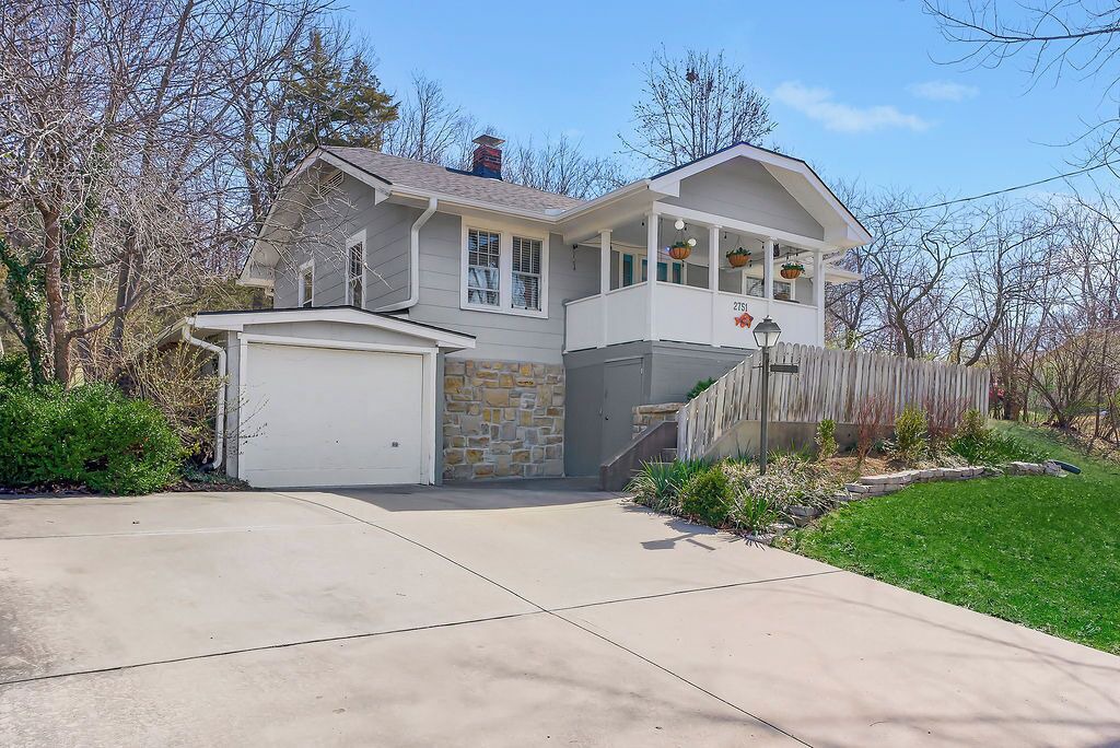 Photo of Outdoor in Shawnee Heights