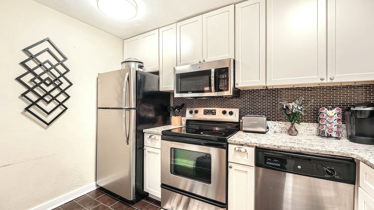 Photo of Kitchen in Peachtree Center