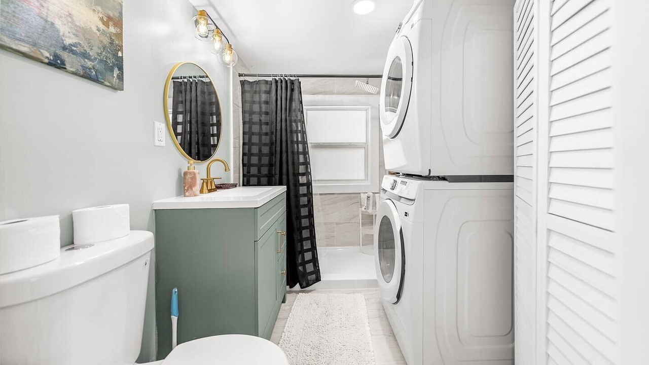 Photo of Bathroom in Rosedale