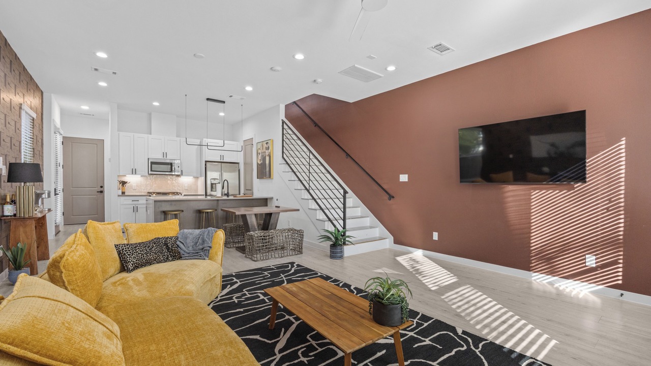 Photo of Livingroom in OST - South Union