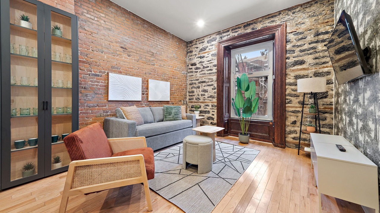 Photo of Livingroom in Latin Quarter