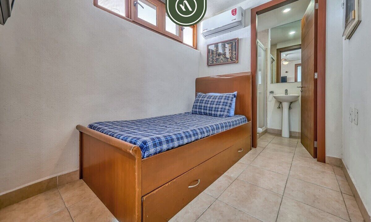 Photo of Bathroom in La Cruz de Huanacaxtle