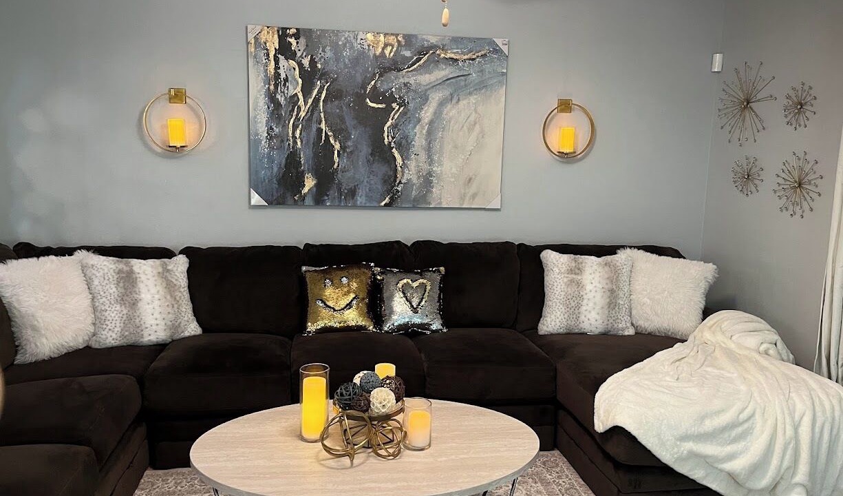 Photo of Livingroom in Medina Valley