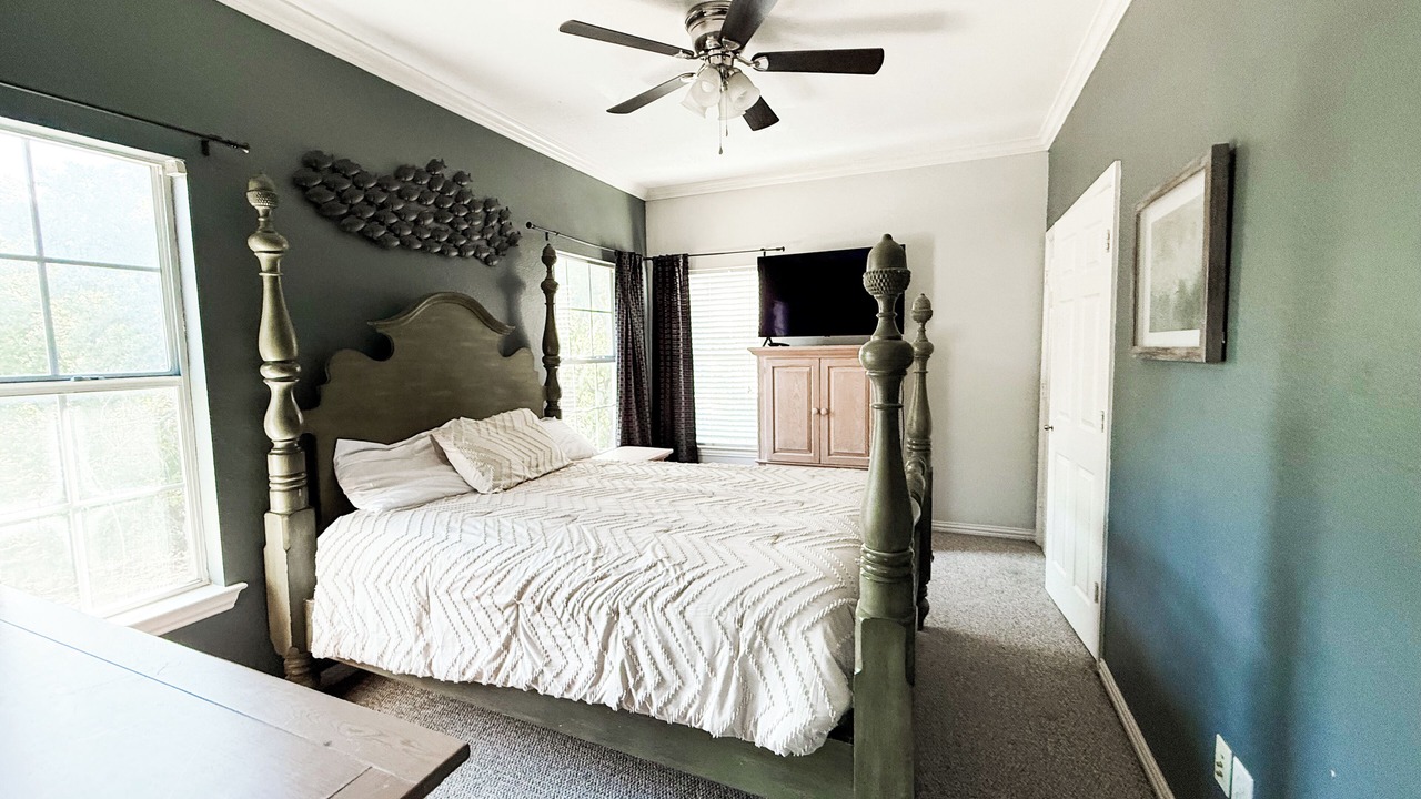 Photo of Bedroom in Highland Village