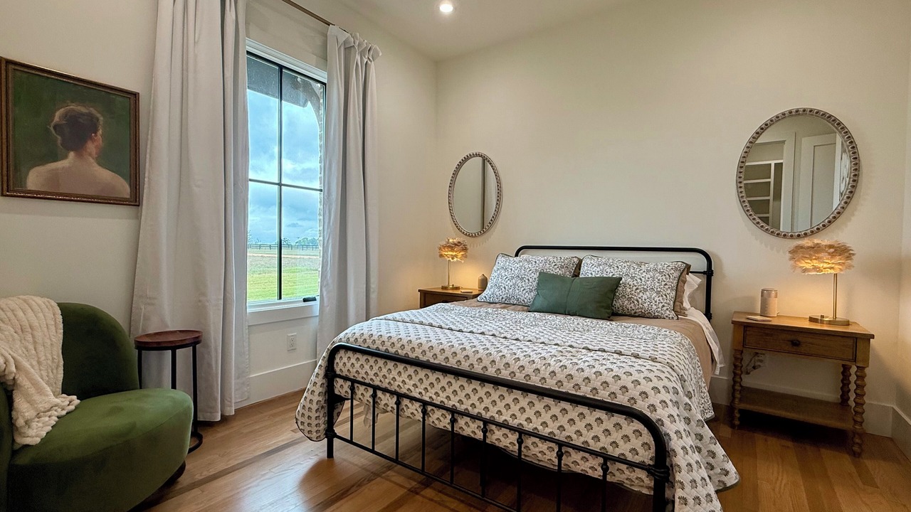 Photo of Bedroom in Round Top