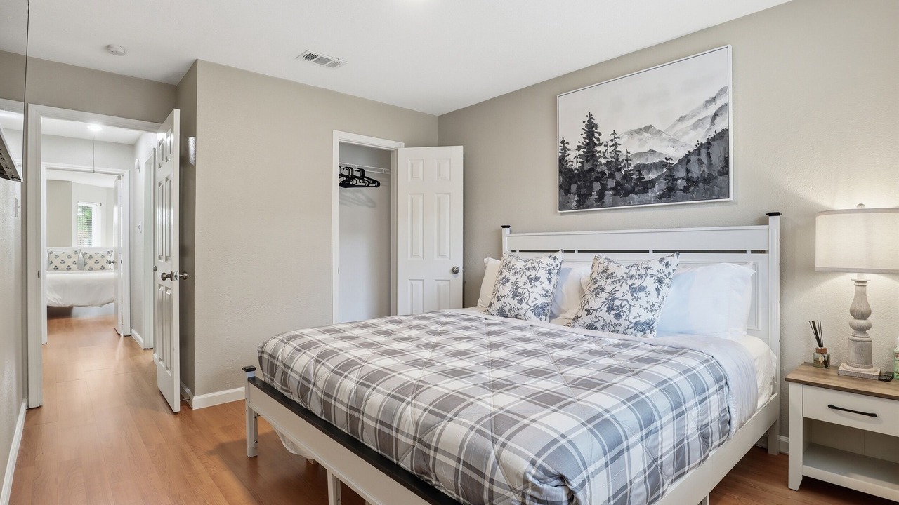Photo of Bedroom in South Arlington