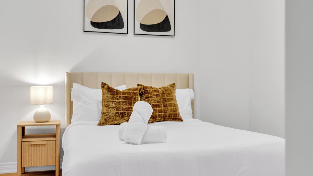 Photo of Bedroom in Oakville
