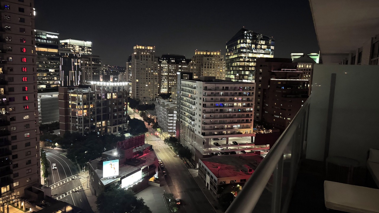 Photo of Outdoor in Uptown