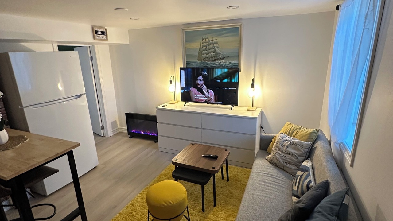 Photo of Livingroom in Scarborough