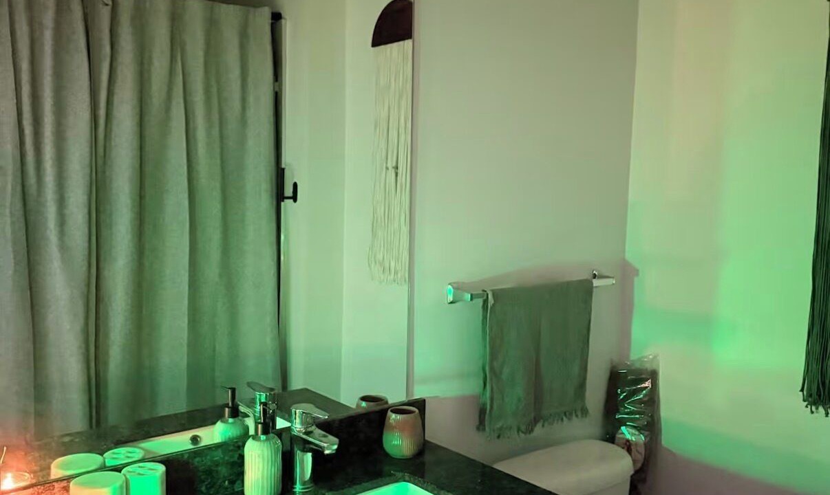 Photo of Bathroom in East Side