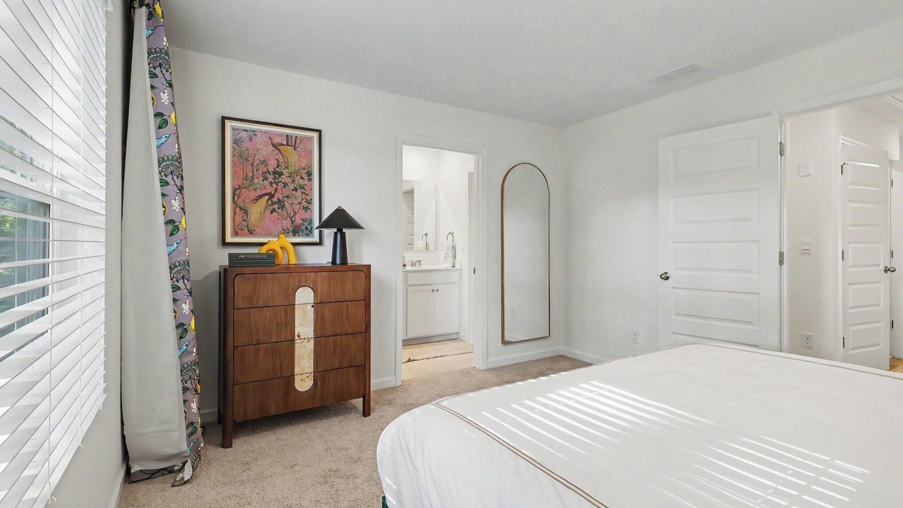 Photo of Bedroom in East Side