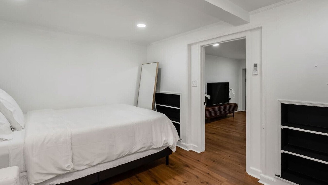 Photo of Bedroom in North Bergen
