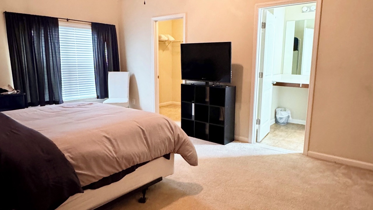 Photo of Bedroom in Cliftondale
