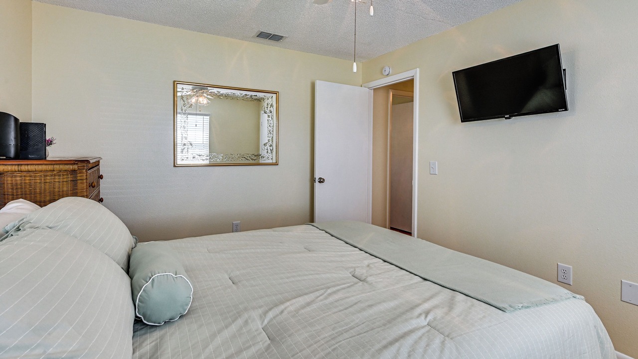 Photo of Bedroom in Auburndale