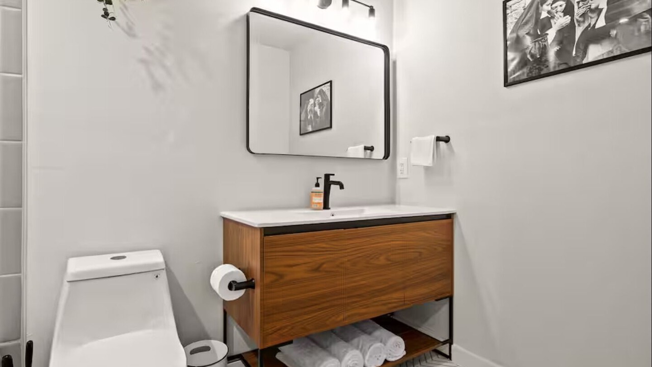 Photo of Bathroom in Barton Hills