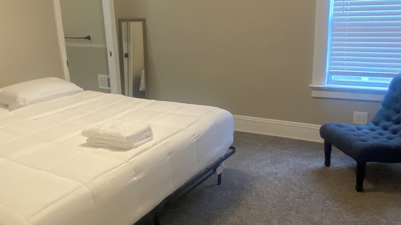 Photo of Bedroom in Northeast Kansas City