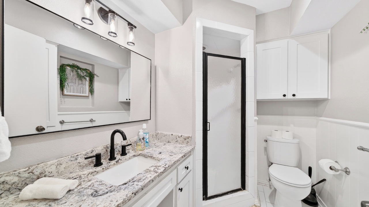 Photo of Bathroom in Irving