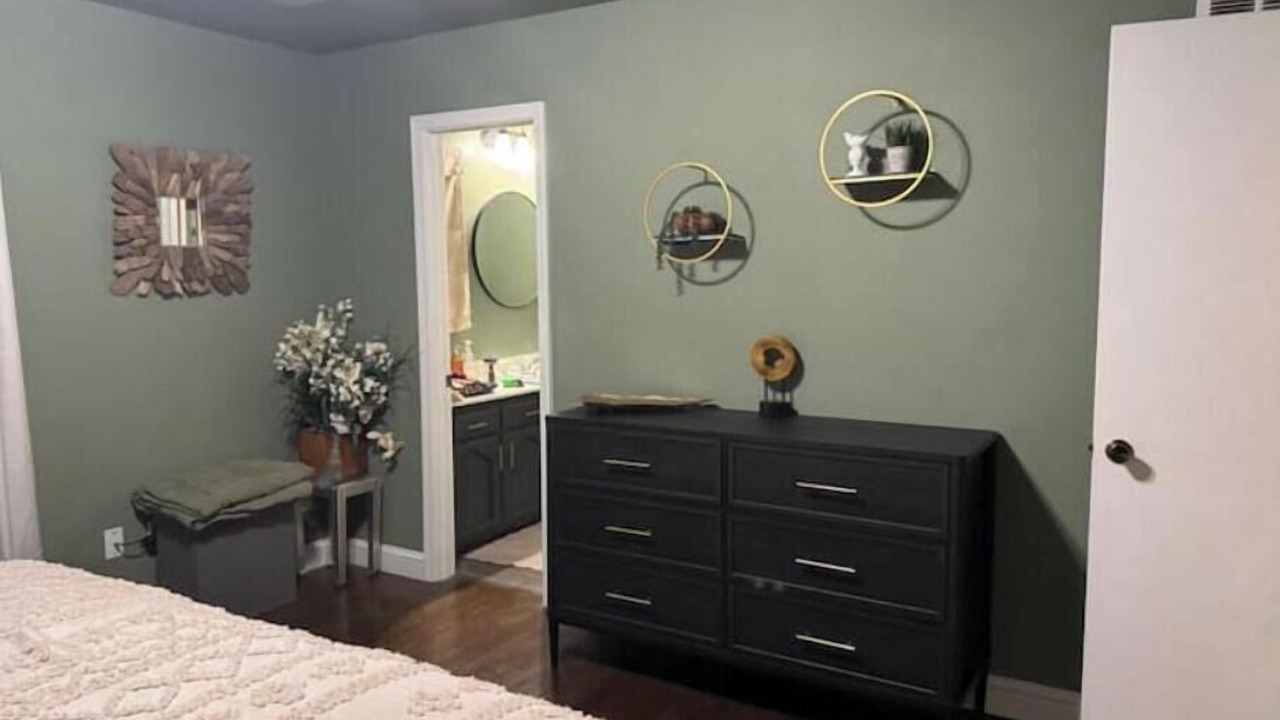 Photo of Bedroom in Lee's Summit
