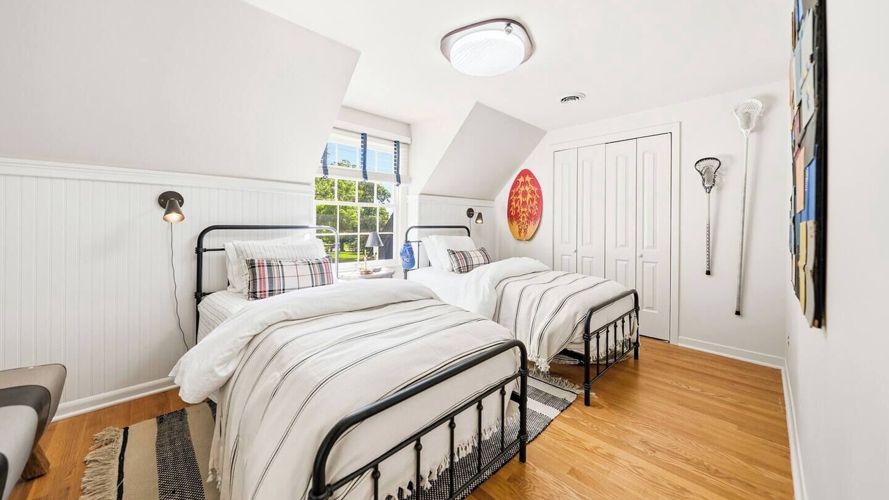 Photo of Bedroom in Prairie Village