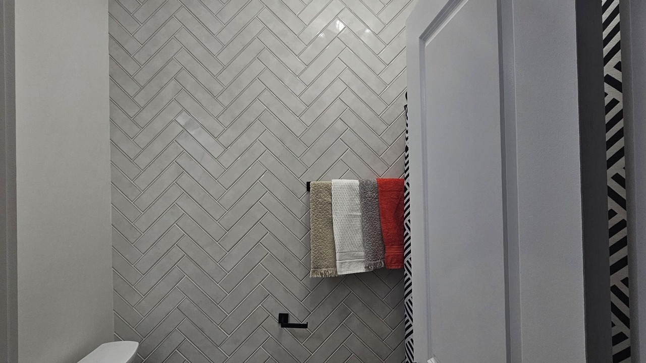 Photo of Bathroom in Newark