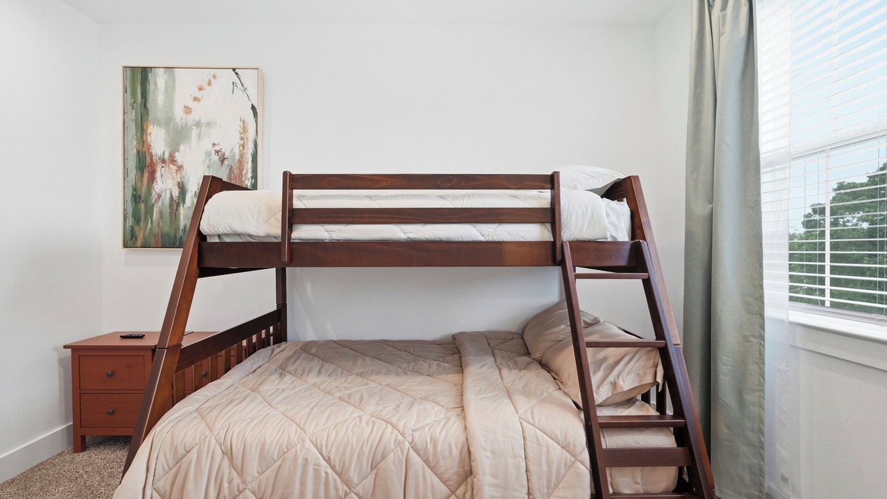 Photo of Bedroom in Lewisville
