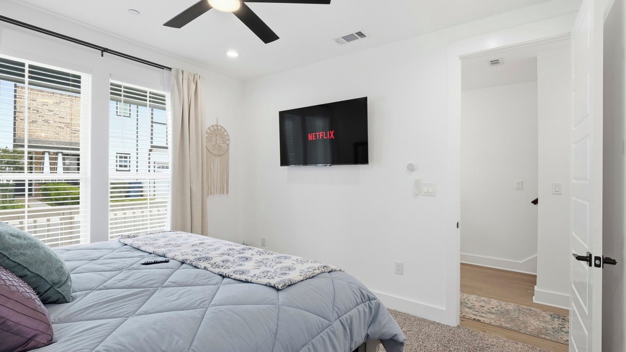 Photo of Bedroom in Lewisville